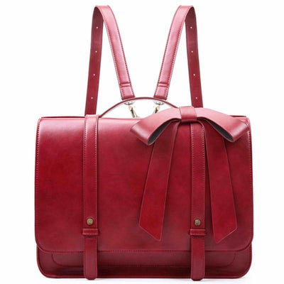 Giulia™ | The knot bag with timeless elegance