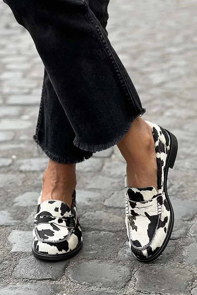 Isla | Cow Print Loafers