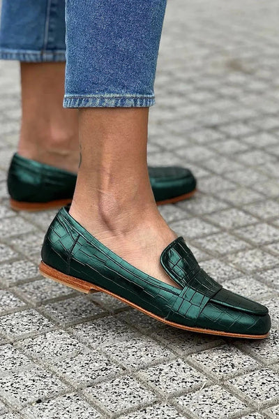 Giselle | Crocodile Texture Loafer