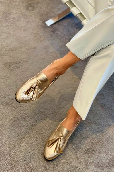 Naomi | Gold Tassel Moccasins