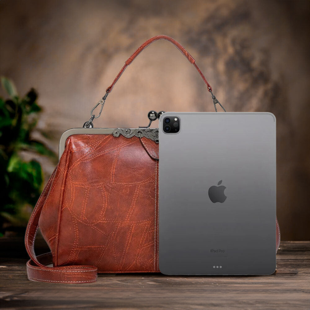 Johanna | Vintage Bag with Classic Charm
