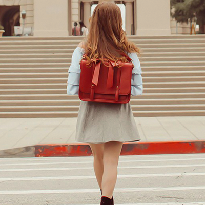 Giulia™ | The knot bag with timeless elegance