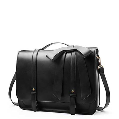Giulia™ | The knot bag with timeless elegance